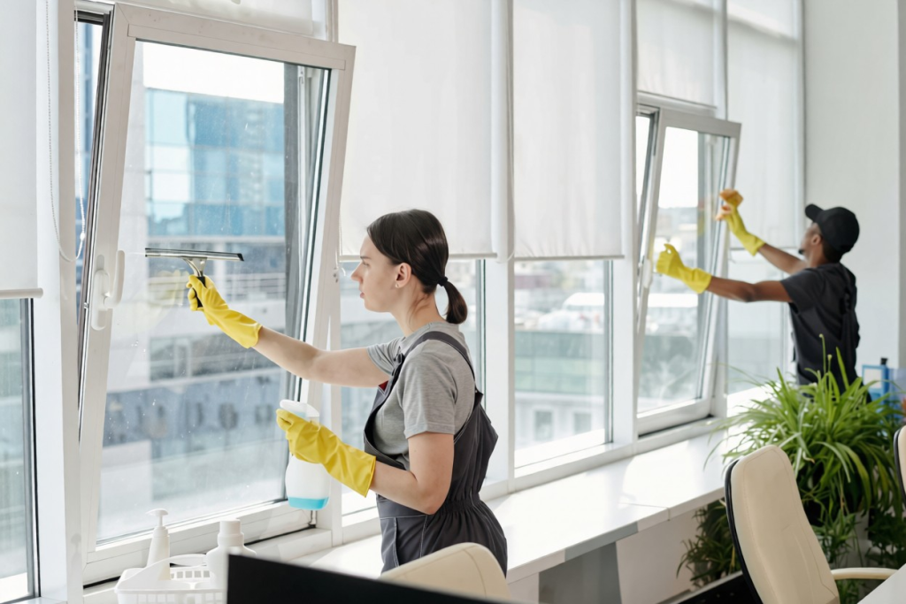 Fréquence recommandée pour le nettoyage de bureaux professionnels